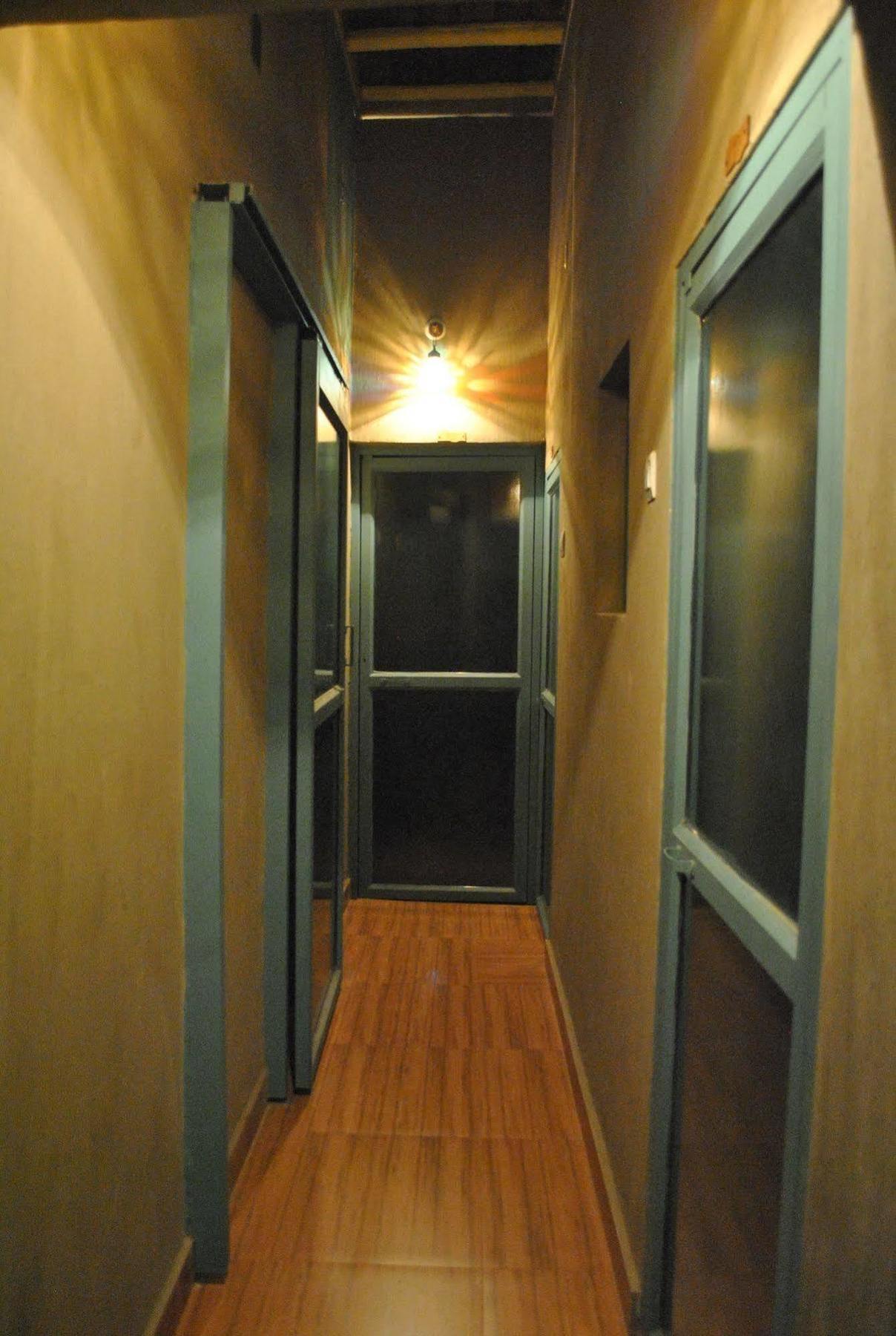 Shri Guest House Varanasi Exterior photo